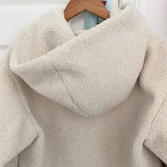 Club Monaco Ivory Teddy Jacket - Picture 5 of 7